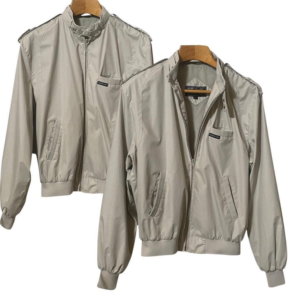 Vintage Members Only Iconic Racer Jacket Beige Sz 42L Made in Hong Kong NICE